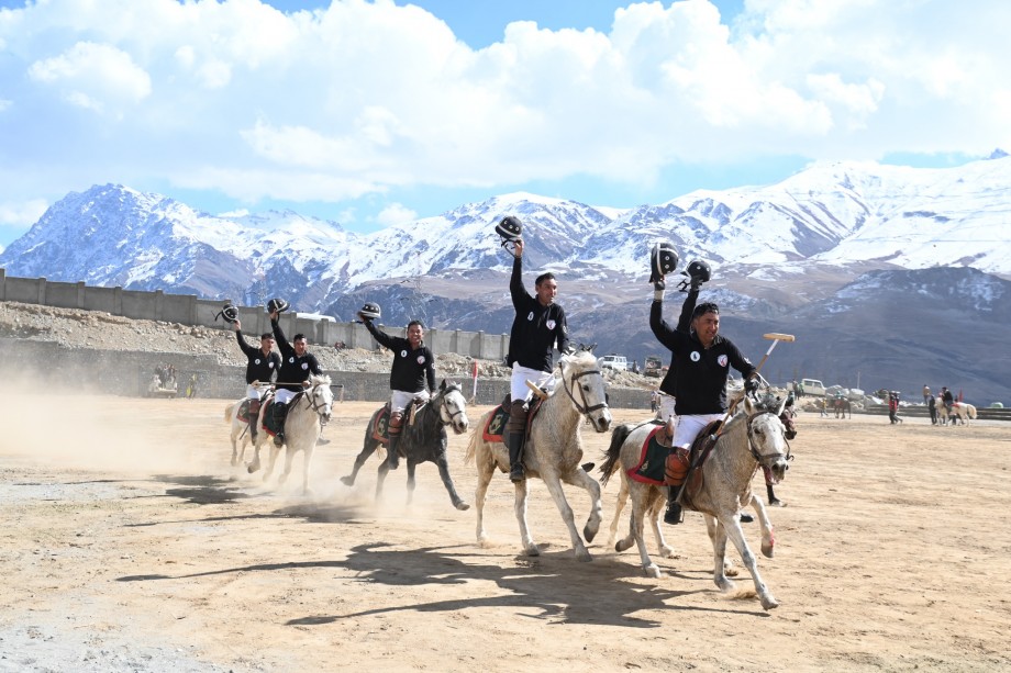 Ladakh Scouts lifts 3rd LG Horse Polo Cup 