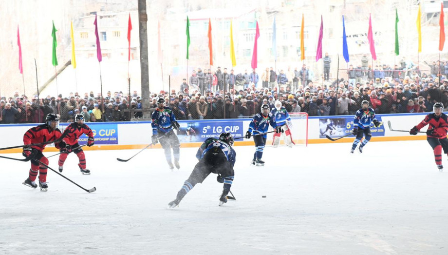 ITBP Men’s and Women’s  teams lift 5th LG Cup Ice Hockey Championship 2026