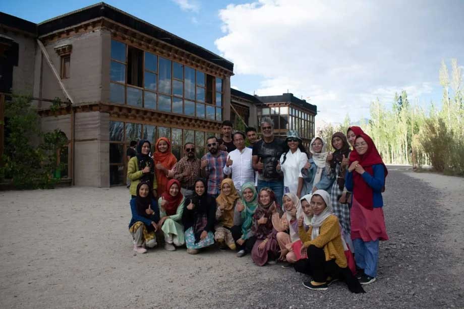 4-day education-cum-exposure tour for art students of Kargil concludes