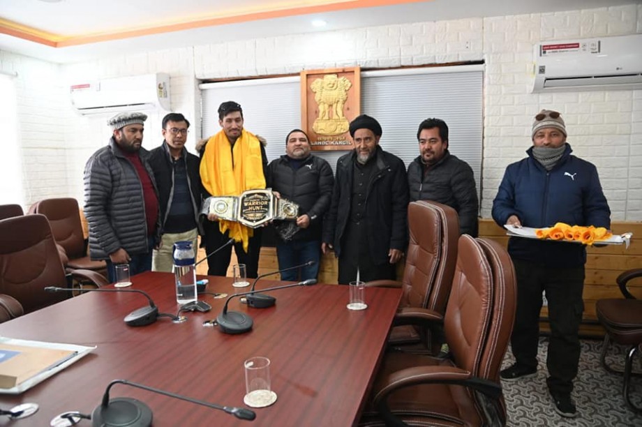 Hill Council, Kargil felicitates MMA fighter Mehdi Nasiri 
