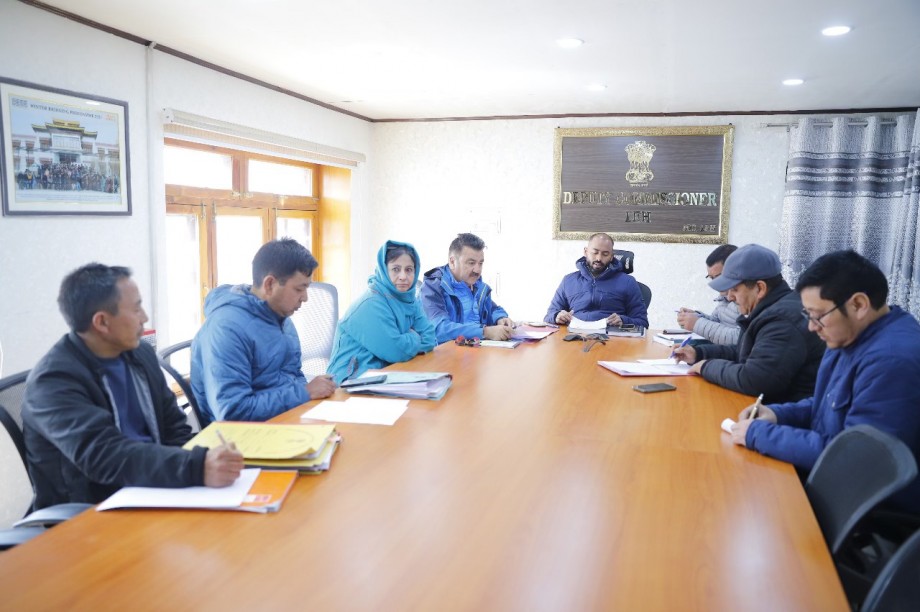 Leh DEO chairs meeting regarding forthcoming Lok Sabha elections