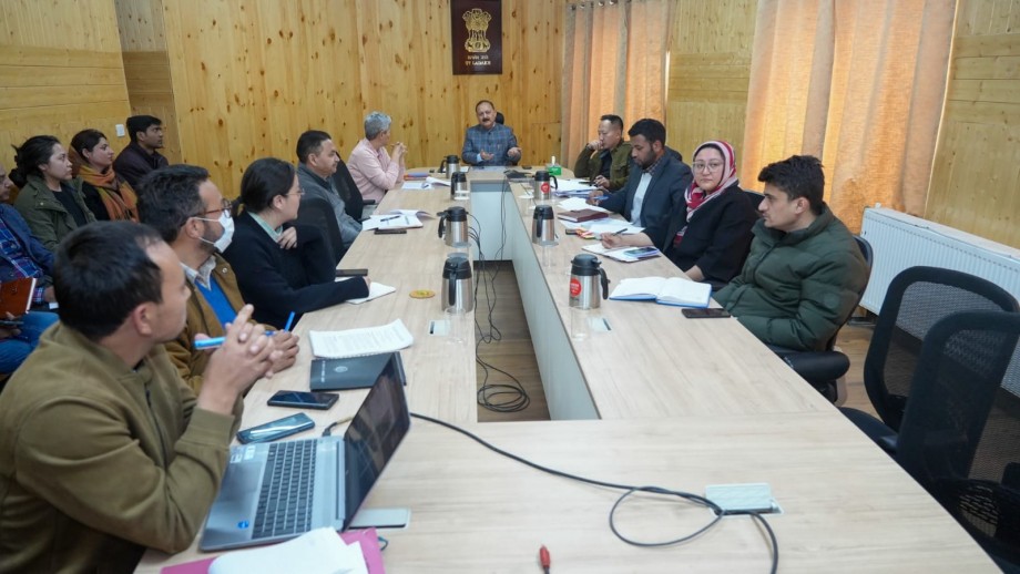 Dr Kotwal chairs Ladakh Skill Development Mission’s Governing Council meeting