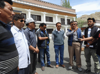 Lower Leh delegates raise local issues with DC