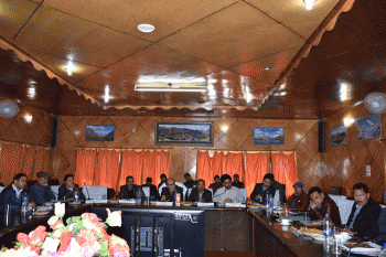 State Government sanction road projects under CRF to Kargil