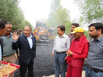 CEC stresses on quality and timely completion of all roadworks
