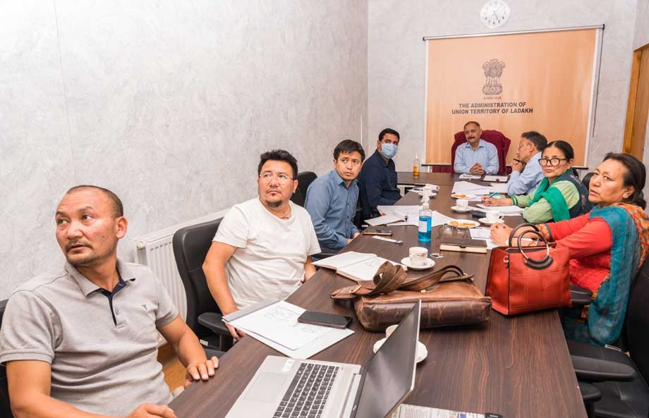 Principal Secretary Dr Kotwal reviews ambulance services in Ladakh