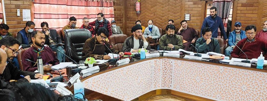 Chairman, Feroz Ahmed Khan chairs General Council Meeting of LAHDC, Kargil