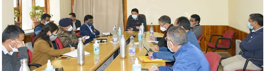 CEC, Hill Council, Leh reviews COVID-19 situation 