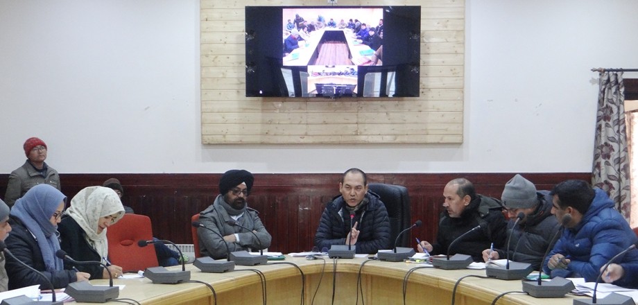 Rigzin Samphel convenes meeting on Special Development Package