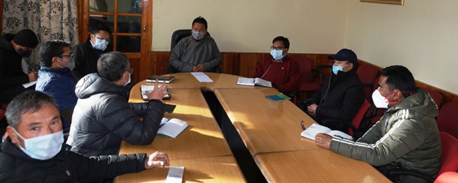 Deputy Chairman, Hill Council, Leh takes stock of containment zone situations