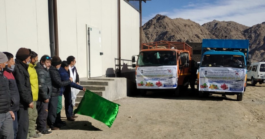 EC Agriculture flags off first consignment of fresh vegetables for winters in Leh