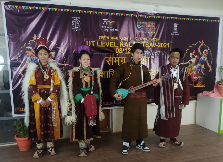 11 students from Ladakh to participate in National level Kala Utsav-2021