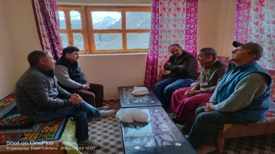 ADC Kargil visits Zongkhul Gonpa; reviews electricity, drinking water facilities
