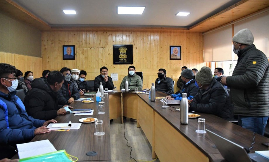 CEC, Leh, reviews National Education Policy implementation, rationalization of govt schools 