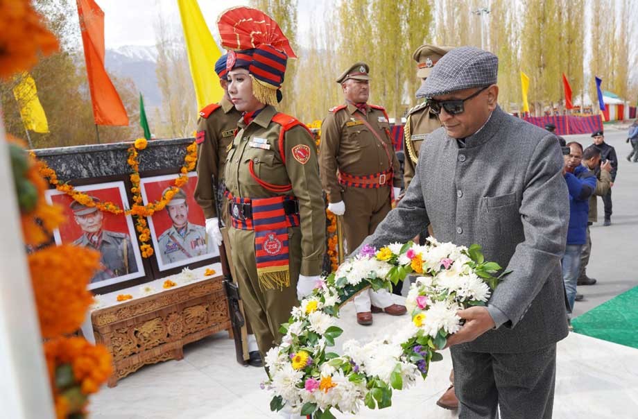 Martyrs remembered on Police Commemoration Day in Leh