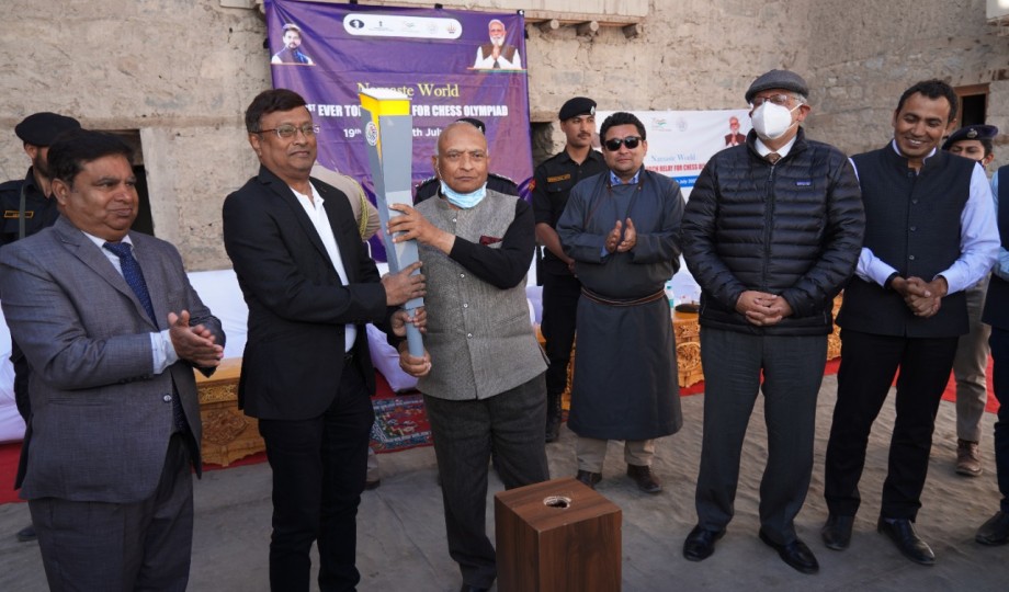 First-ever Chess Olympiad torch relay reaches Leh