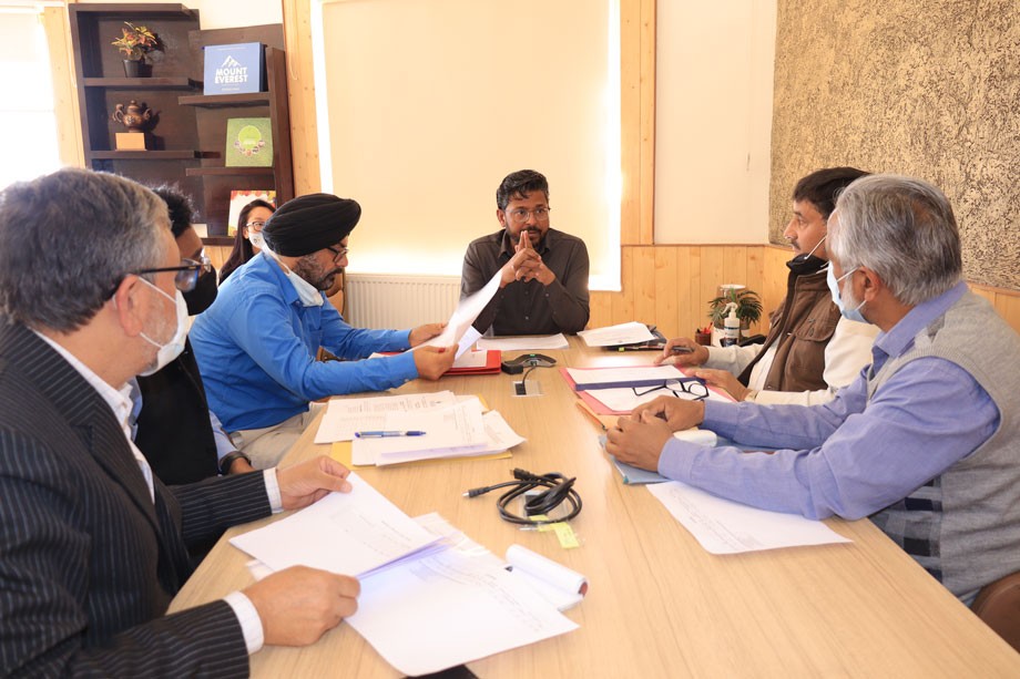 DC Leh reviews progress of helipad works under SDP