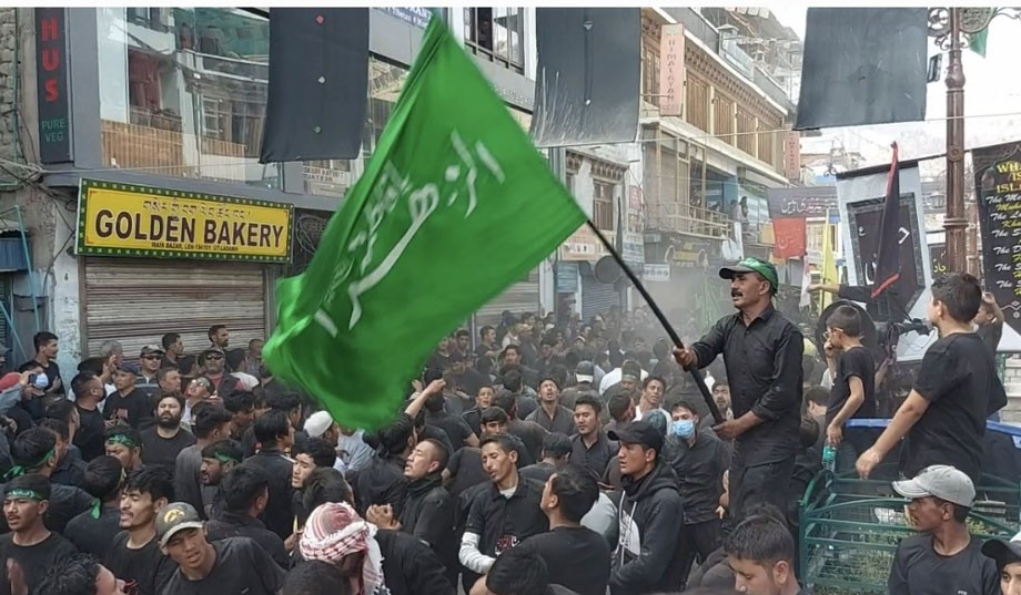 Leh observes Youm e Ashura with solemnity, reverence 