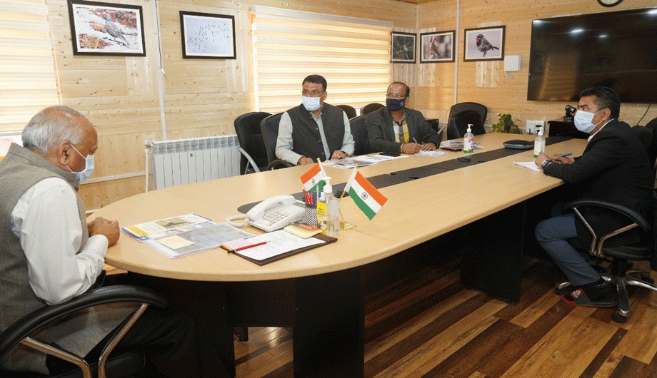 Director ICAR-NGABR calls on LG Mathur