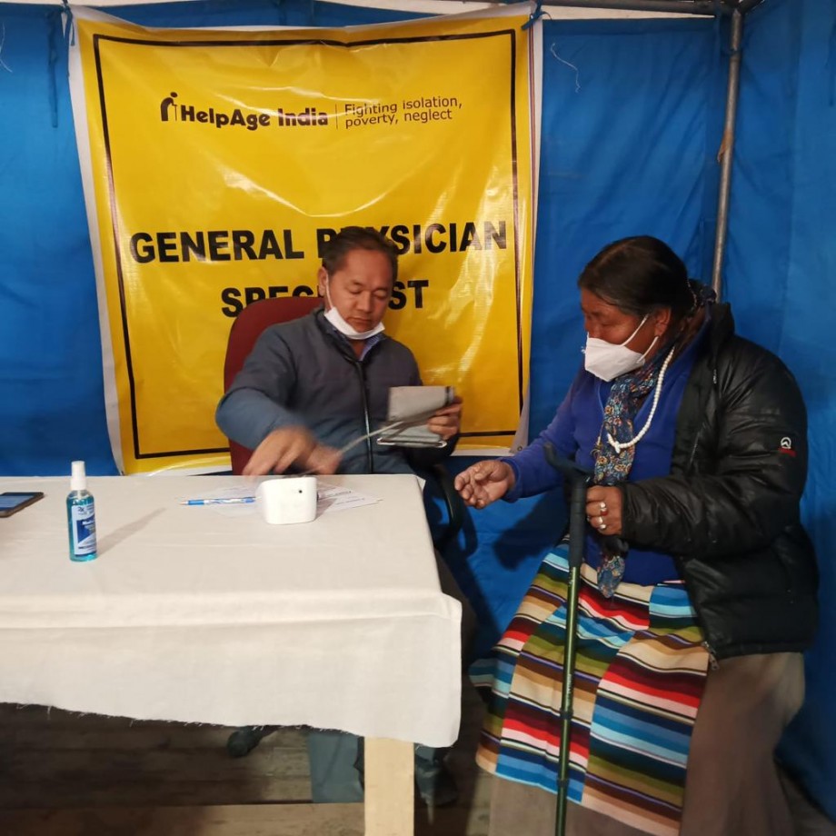Helpage India organises one-day medical camp