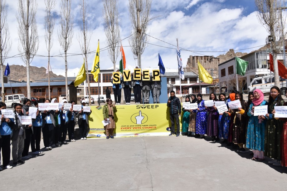 Nodal Officer organises day-long SVEEP campaign ahead of the general election
