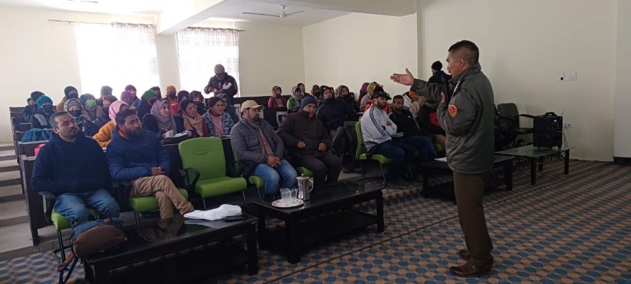 GMDC Zanskar organizes awareness program on cybercrime, drug addiction