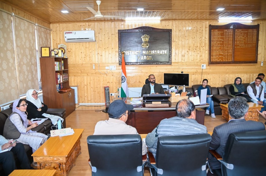 DC, Kargil, reviews implementation of Cigarette and Other Tobacco Product Act in Kargil