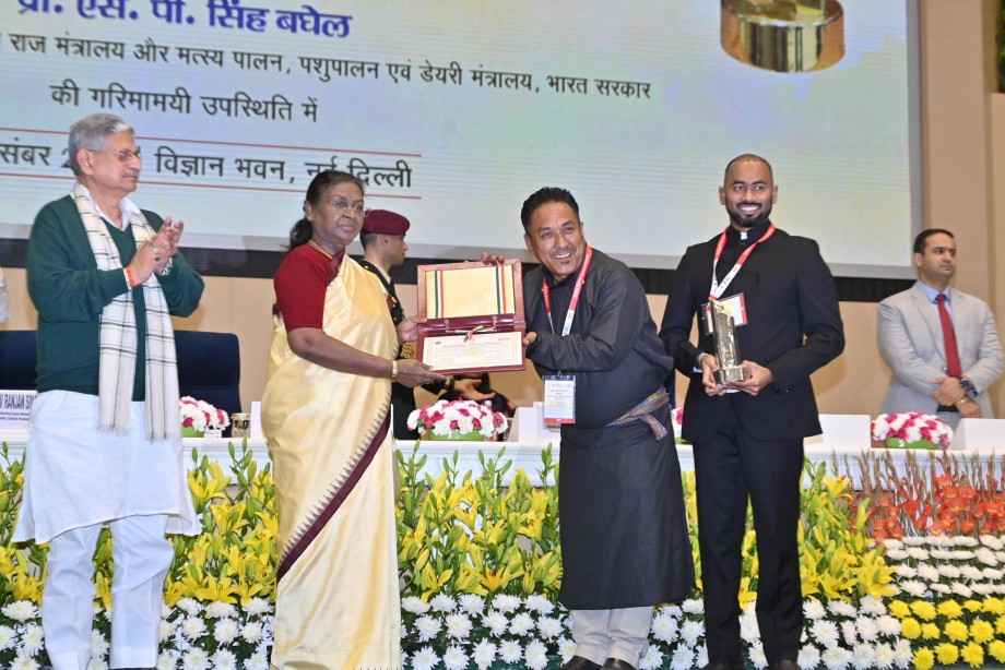 National Panchayat Awards: Sumoor and Khaltse Panchayats bring pride to Ladakh