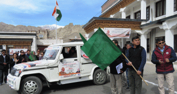 &lsquo;Saubhagya Rath&rsquo; under Pradhan Mantri Sahaj Bijli Har Ghar Yojna  flagged off in Leh