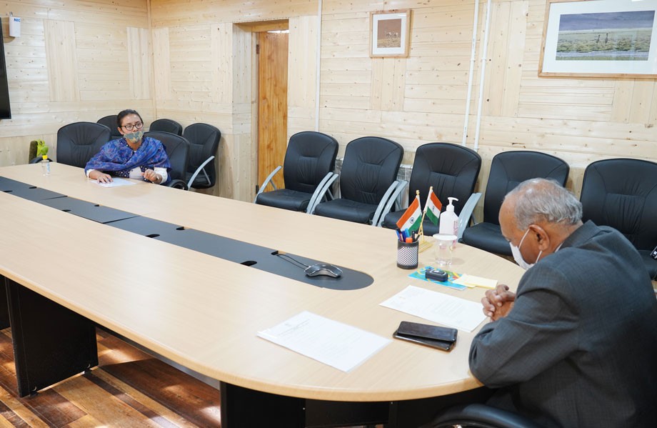 Chairperson BDC Nyoma meets L-G Mathur