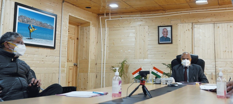 L-G Mathur reviews COVID-19 preparedness