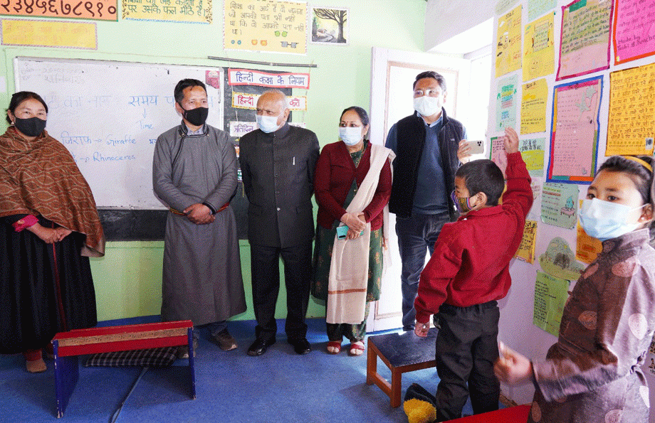 L-G Mathur visits Govt Middle School, Taknak in Sakti