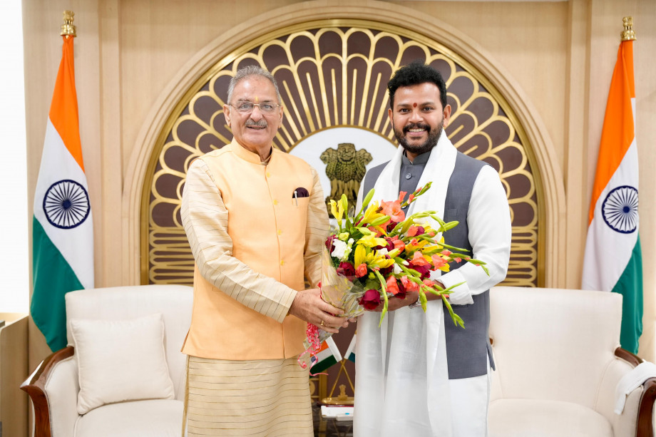 L-G Kavinder Gupta seeks enhanced air connectivity for Ladakh