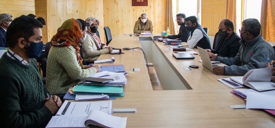 Advisor Ladakh reviews implementation of Solid Waste Management Rules 