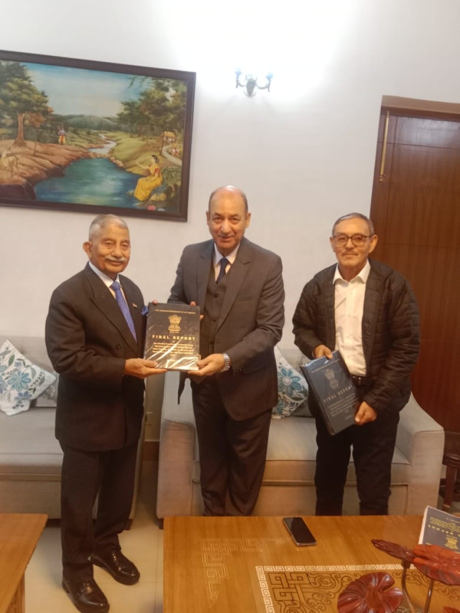 Justice Bansi Lal Bhat submits ALC reservation report to LG BD Mishra