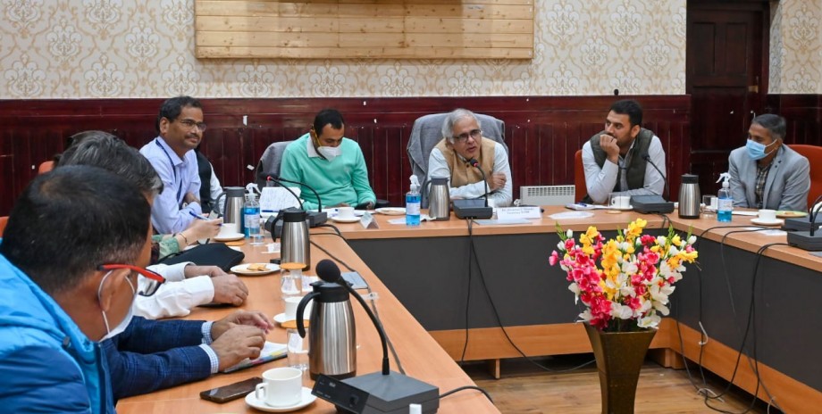 Secretary, Department of Scientific and Industrial Research visits Ladakh