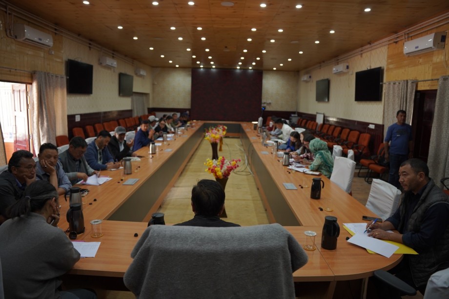 ADDC Leh reviews progress of MGNREGA and NRLM