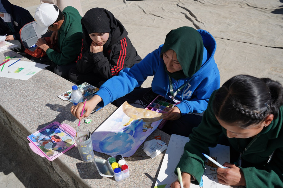 Leh observes World Toilet day with youth-led sanitation awareness drive